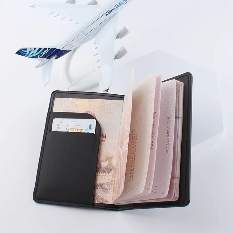 Borse porta passaporto alla mo - Travel Wallet Slim recensione e prezzo