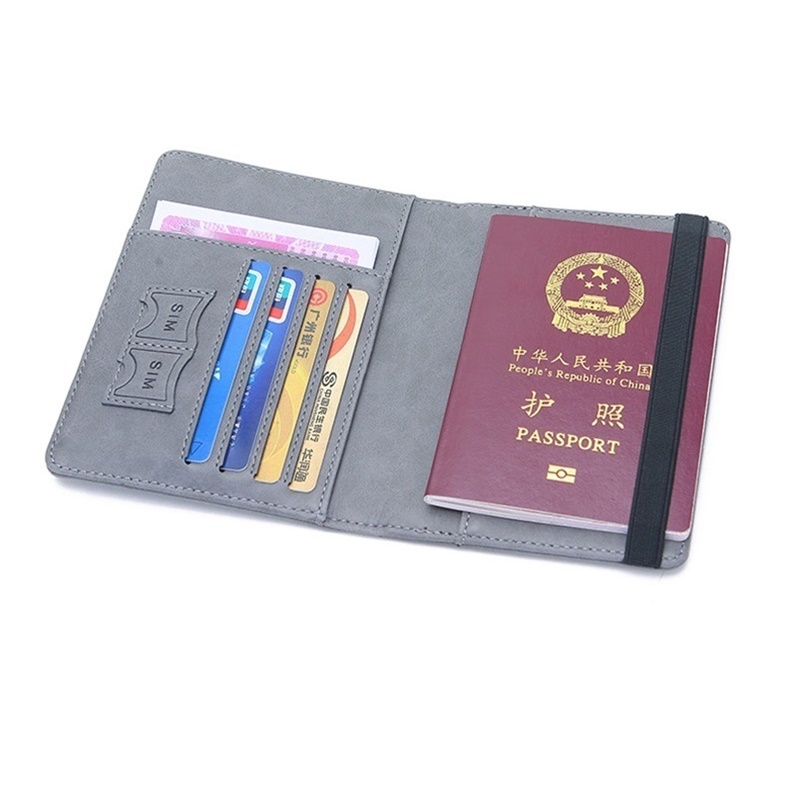 Custodia per passaporto in pel - Travel Accessories Rfid recensione e prezzo