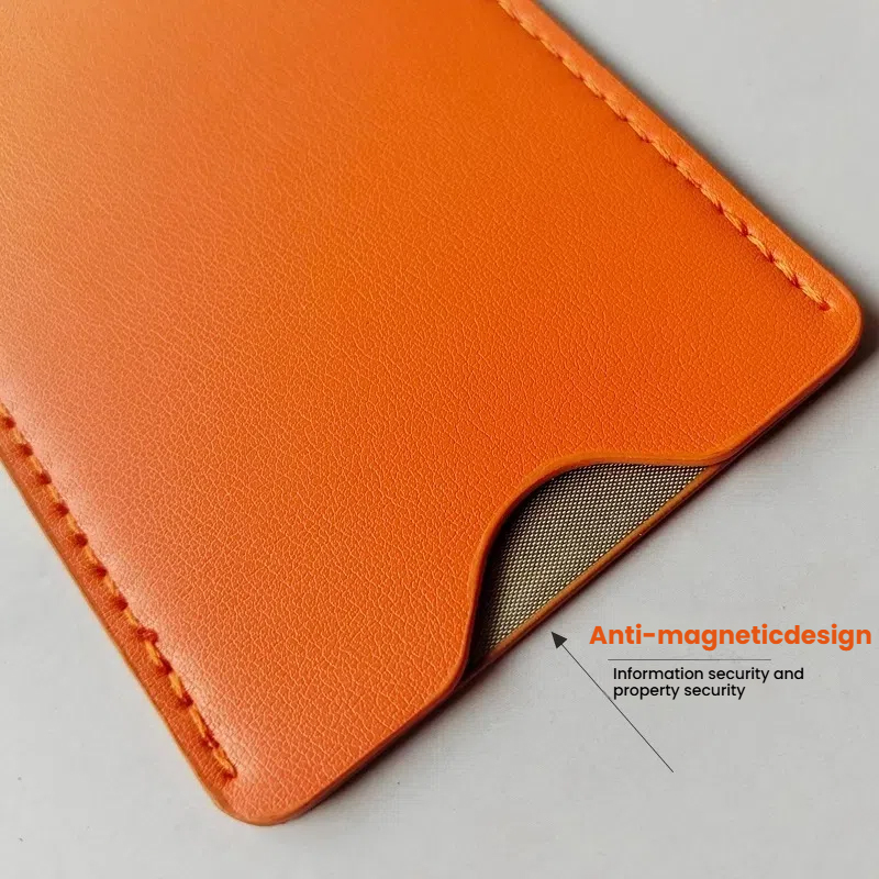 Portafoglio Classico in Pelle  - Travel Wallet Slim recensione e prezzo